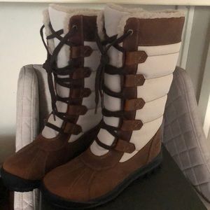 TIMBERLANDS NEW MT HAYES TALL BOOTS SIZE 7.5